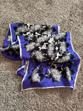 Vintage Vera Neumann silk scarf